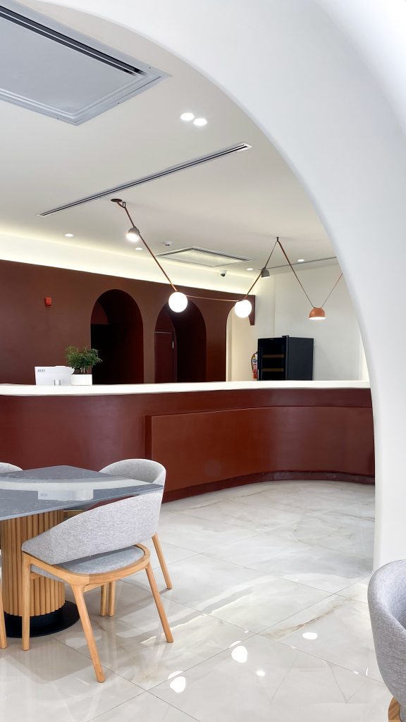 طراحی داخلی و نمای رستوران دلان کیش توسط Shahrad Arc Studio